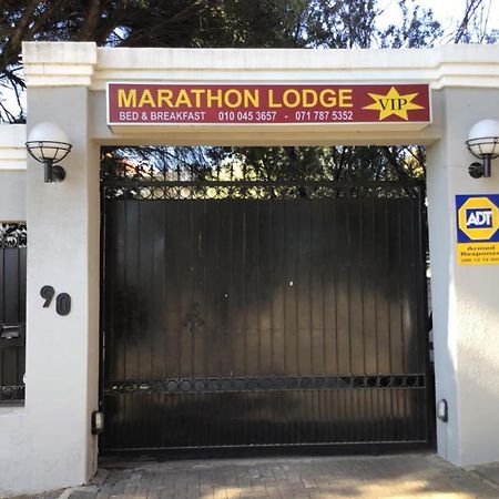 Marathon Lodge Vip Johannesburg Bagian luar foto